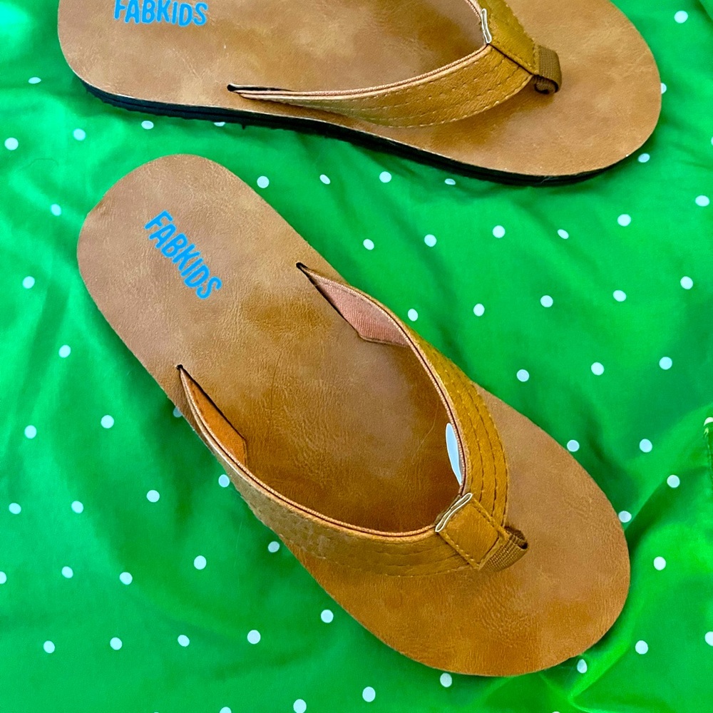 Just fab kids flip flops 🩴